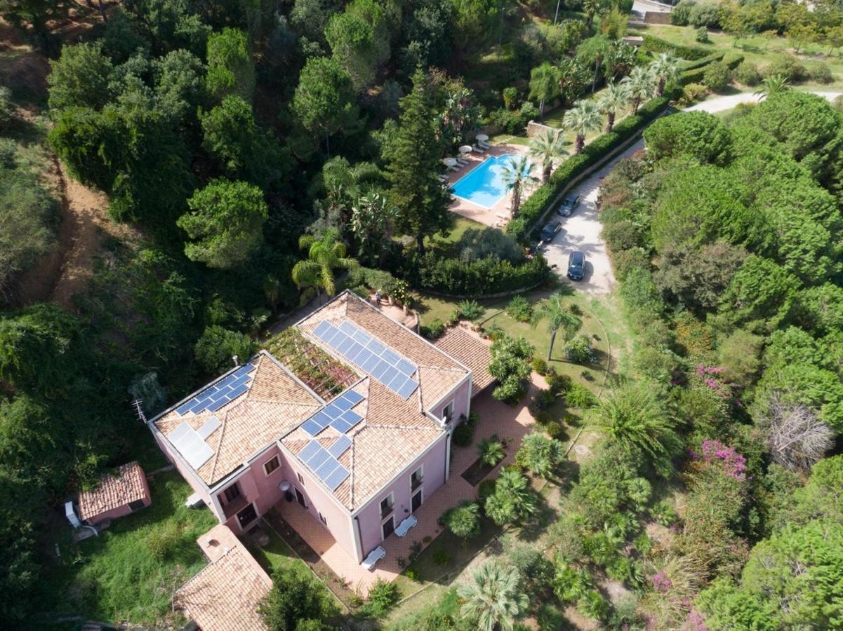 Agriturismo Villa Luca Sant'Agata di Militello Exterior photo