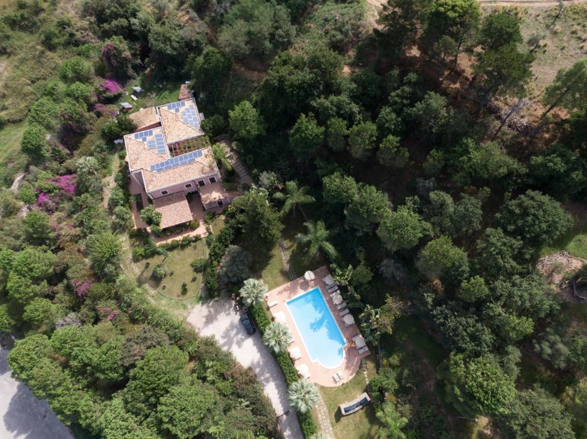 Agriturismo Villa Luca Sant'Agata di Militello Exterior photo